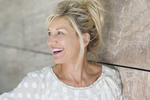 blonde-woman-smiling